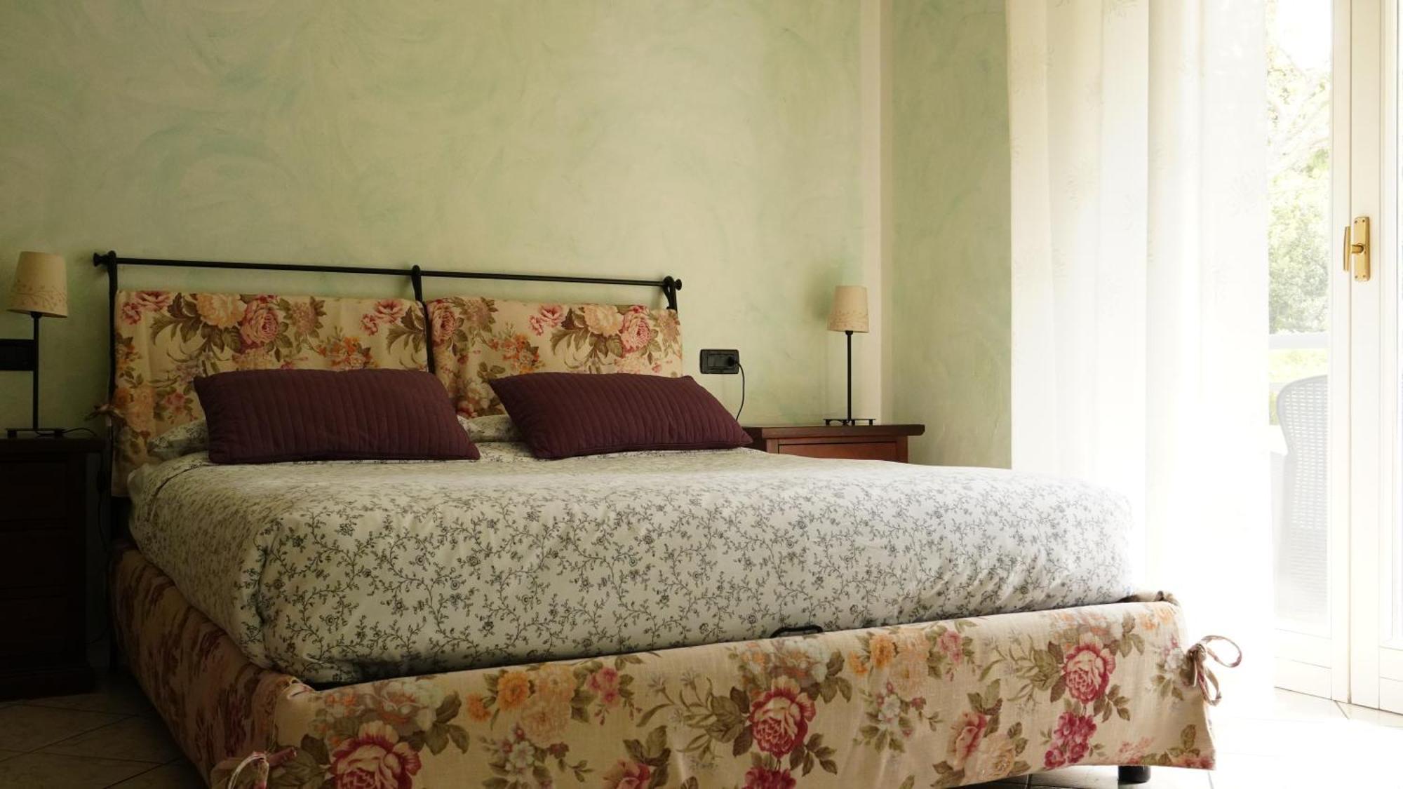 Appartamenti Villa Lina Desenzano del Garda Zewnętrze zdjęcie